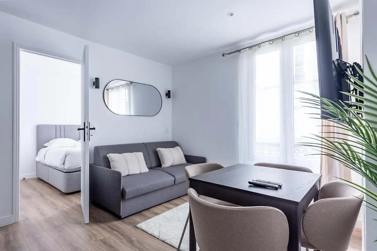 Chic 4-Star Studio Only 10 Minutes From Le Marais Paris