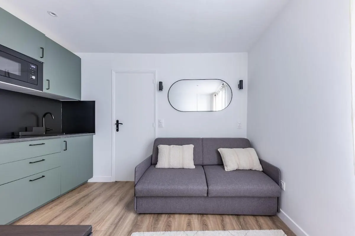 Apartment Chic 4-Star Studio Only 10 Minutes From Le Marais Paris